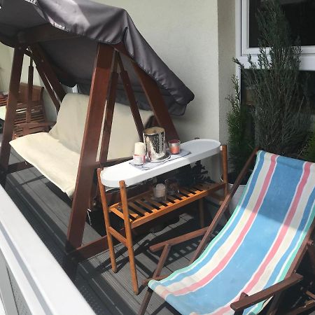 Apartment In Green Area Βρότσλαβ Εξωτερικό φωτογραφία